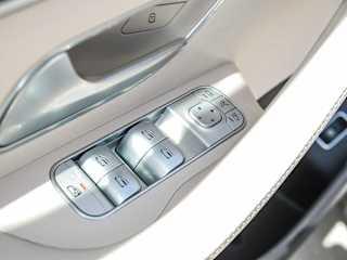 2024 Mercedes-Benz GLS Base