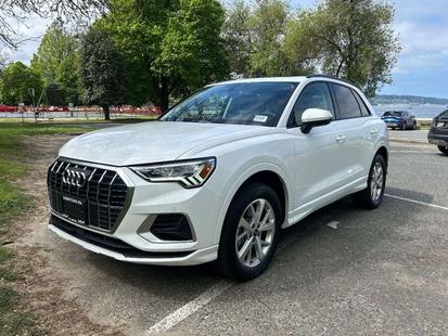 2025 Audi Q3 Base